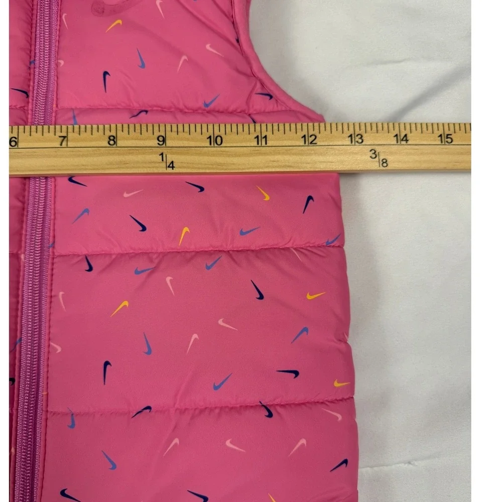 Nike‎ Toddler Girls Pink Multi Swoosh Puffer Vest Size 3T L650-U90 Full Zip